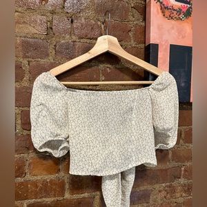 Cropped floral blouse top